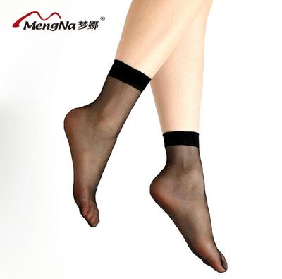 梦娜夏季防勾丝超薄透明隐形性感水晶包芯丝透气短袜子