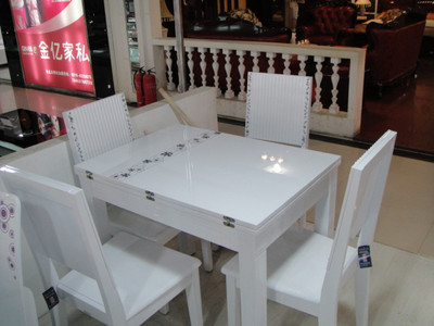 餐桌 可伸缩餐桌可变形餐桌 折叠餐桌 一桌四椅