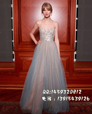X674 2011欧美乡村音乐女星Taylor Swift银色亮片A摆齐地婚纱礼服