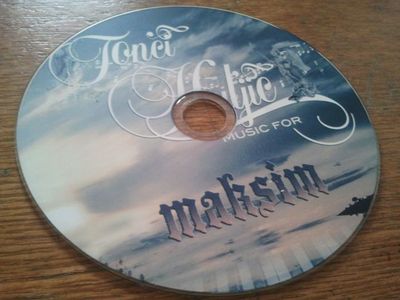马克西姆Maksim 钢琴谱选集 配套CD（带3首伴奏）