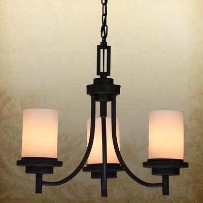 促销美式乡村铁艺简约餐厅3头吊灯北欧式蜡烛LED主人房新中式灯具