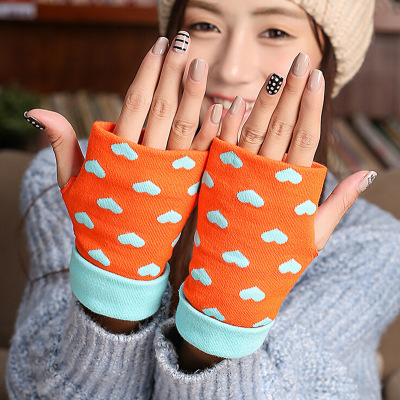 A347 韩版针织加厚保暖冬季爱心印花露指手套办公打字半指手套