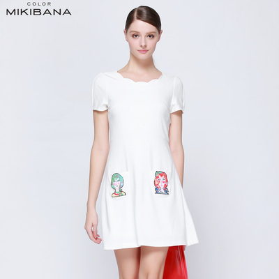 MIKIBANA2015年夏装新款 潮趣图案修身花瓣领型连衣裙 M42