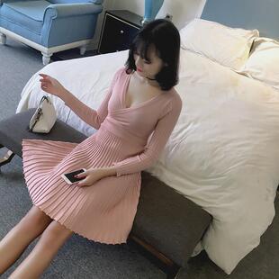 2016韩国早秋新款修身时尚纯色V领不规则大摆针织连衣裙女