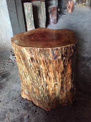 荔枝原木墩子实木凳子茶桌墩子根雕底座原木茶几树墩天然实木墩子