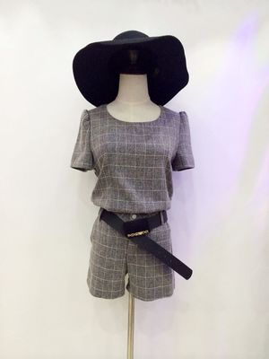 2016夏装新款时尚气质干练简单大方系列显瘦修身版两件套格子套装