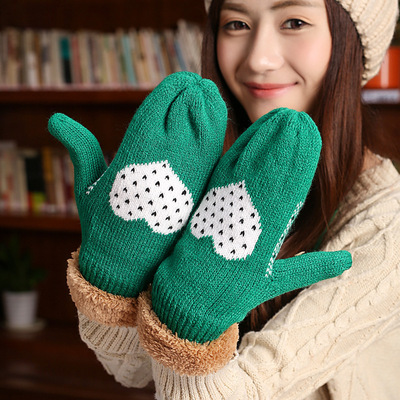 A346 冬季韩版绣花毛口手套女士爱心图案针织加厚保暖包指手套