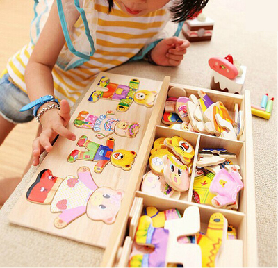 【天天特价】小熊换衣服游戏木制质儿童早教手抓穿衣配对拼图玩具