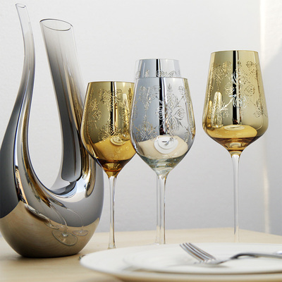 WUSE 创意电镀金银色金属感水晶玻璃高脚杯红酒杯样板间装饰品