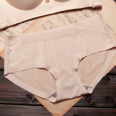 夏季新款一片式无痕内裤 中腰舒适透气性感女士纯色三角底裤