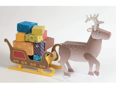 圣诞麋鹿拉雪橇纸模型 装满礼物的雪橇 圣诞礼物 麋鹿 雪橇 礼物