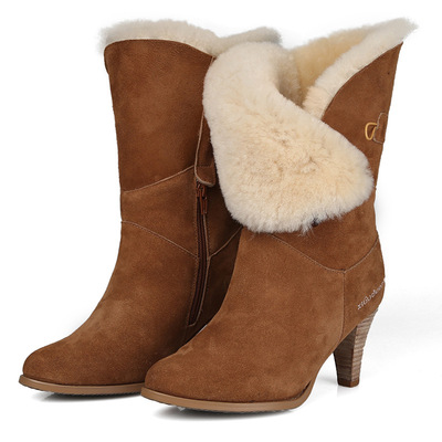 驼色羊反绒高跟中筒靴真皮女靴子羊毛棉靴木纹牛角扣冬粗跟雪地靴