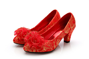 厂家直销民族风中国风中跟粗跟婚鞋新娘鞋结婚鞋红鞋