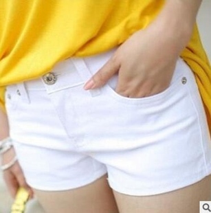 2016夏季新品韩版黄色紫色黑色白色薄款纽扣女士休闲裤短裤