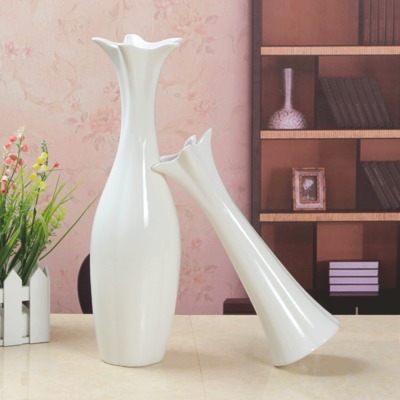 创意白色陶瓷花瓶摆件客厅台面可装水花瓶鲜花干花花插家居装饰品