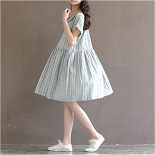 夏装新款中长款连衣裙韩版学生复古公主裙收腰修身显瘦短袖裙子