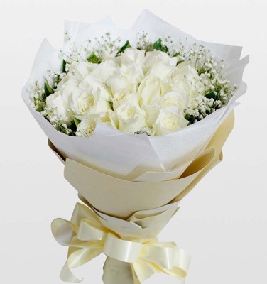 19枝白玫瑰花束 西安市碑林区鲜花同城速递 送朋友生日玫瑰花