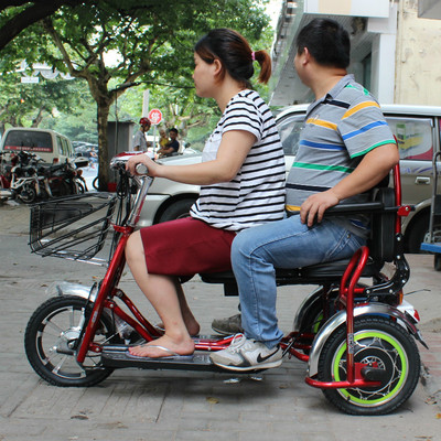 双人三轮电动车可折叠老年人残疾人三轮电动代步车可进电梯包邮