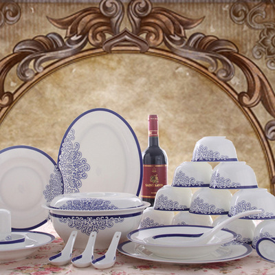 景德镇厂家直销青花瓷碗套装陶瓷餐具 骨瓷餐具套装 家用56头餐具