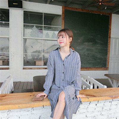 超长款 衬衫女韩版显瘦2017春季新款休闲长袖衬衣开衫竖条纹外套