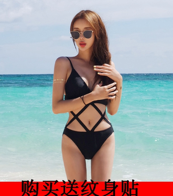 新泰国度假连体比基尼性感三角显瘦修身游泳衣女黑色诱惑绑带泳装