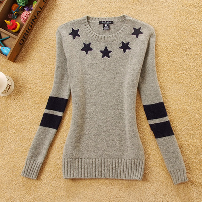 2015小熊维尼冬装新款少女装贴布五角星圆领羊毛套头毛衣