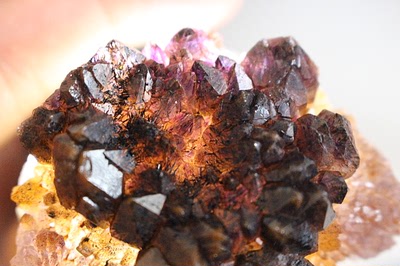 纯天然罕见 紫水晶小 标本 带有紫发晶 紫发晶 标本原石 摆件