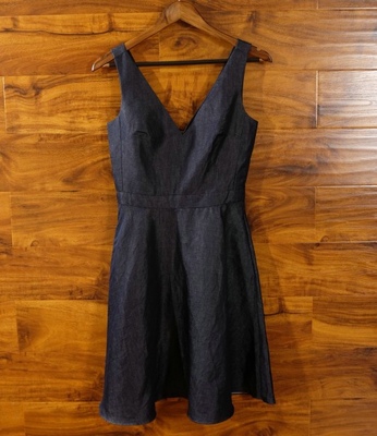 夏季新款促销高品质外援货简约气质棉麻混纺女式无袖深V连衣裙