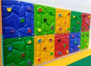幼儿园体能训练攀爬架攀岩墙儿童户外岩石攀爬架组合室外儿童攀岩