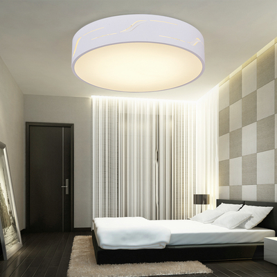 LED卧室灯现代简约创意温馨浪漫房间吸顶灯具圆形无极调变色大气
