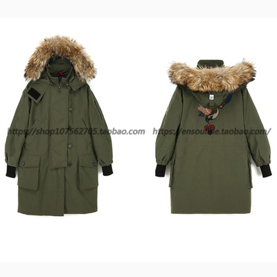 冬装韩版可脱卸两件套军工装羽绒服女中长款绣花加厚宽松毛领外套
