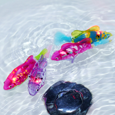 宝宝戏水玩具发光电动游泳鱼电子宠物鱼神奇乐宝鱼机器会游泳洗澡
