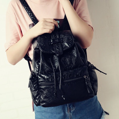 新款韩版潮书包水洗皮女士休闲软面双肩包学院风百搭清新背包包包