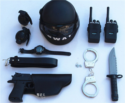儿童军事玩具手铐手雷手枪对讲机头盔子弹cos特警特种兵角色装备