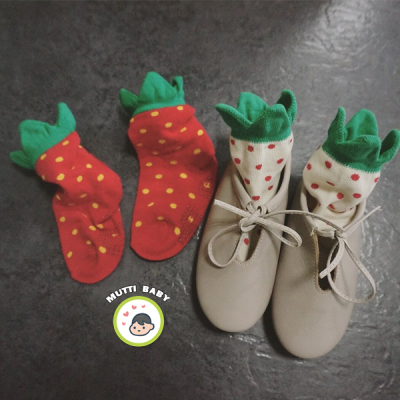 ins定制波点防滑草莓袜宝宝袜子0-1-3岁儿童小圆点短袜纯棉精梳棉
