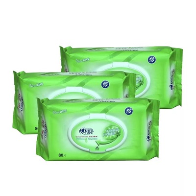 心相印80片抑菌消毒手口通用型
卫生湿巾*3包