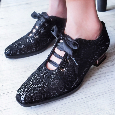 奶奶鞋2016年秋季新款蕾丝网面单鞋女黑色中口中跟方头丝巾系带鞋
