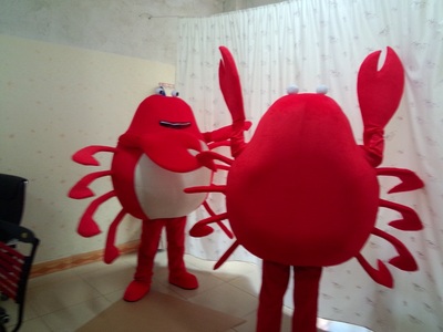 现货螃蟹服人偶人偶服装定做螃蟹人偶卡通服装成人卡通服装红螃蟹