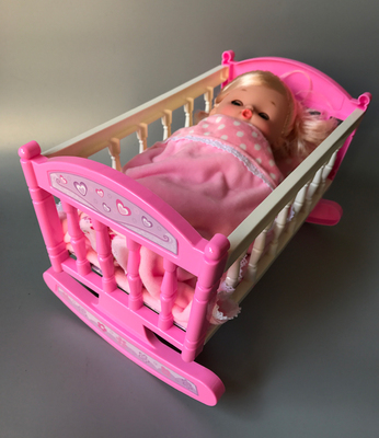 儿童女孩过家家玩具床 公主娃娃床玩具摇床仿真婴儿床床单整套装