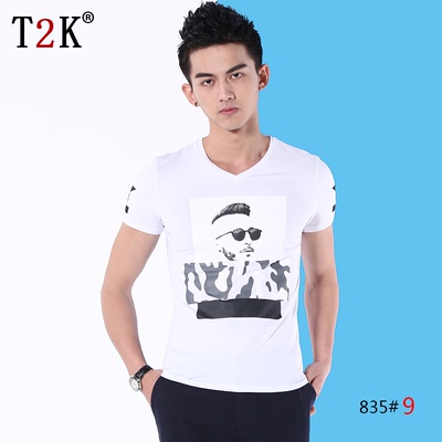 T2K潮流行夏季男士短袖上衣V领印花修身t恤男韩版个性休闲打底衫