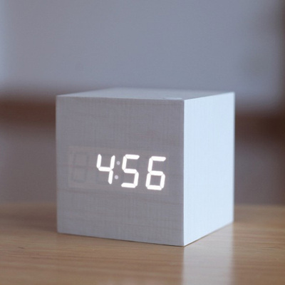 迷你正方形创意LED木头钟夜光声控床头木质闹钟时尚礼品电子钟